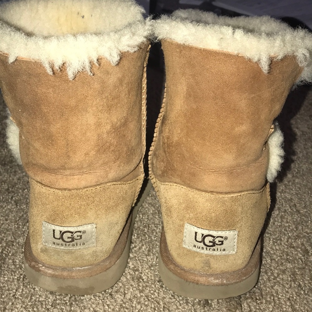 Bailey Button Ugg - image 3
